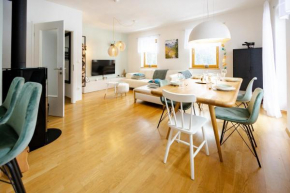 Waterfall Apartment - Cozy Mountain Retreat Kranjska Gora